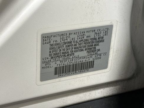 Used 2024 Nissan Kicks SV FWD image 27