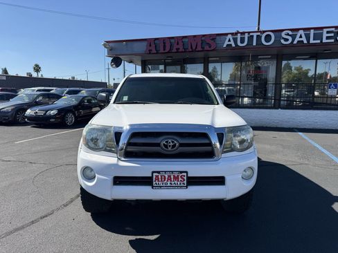 Used 2010 Toyota Tacoma 4x4 Double Cab image 8