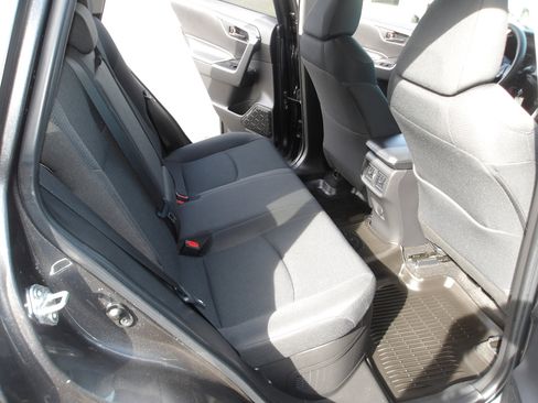 Used 2023 Toyota RAV4 LE image 12