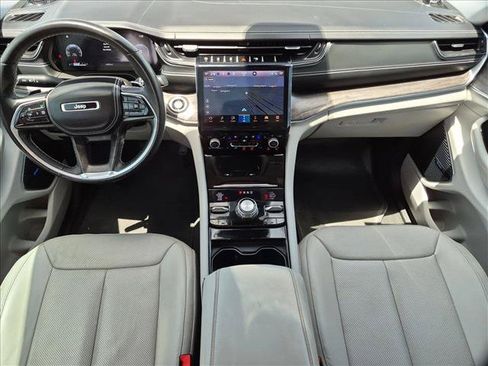 Used 2022 Jeep Grand Cherokee L Overland AWD/4WD image 19