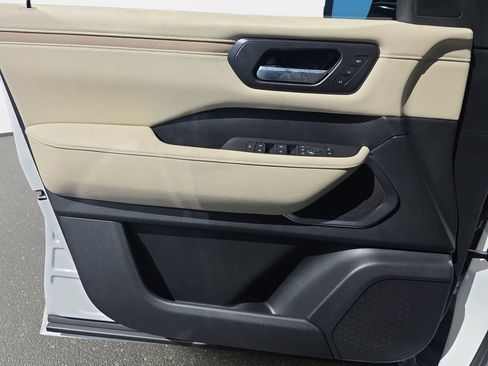 New 2026 Nissan Armada Platinum AWD/4WD image 26