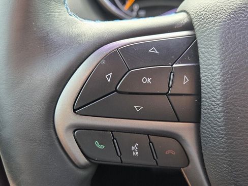 Certified 2019 Jeep Grand Cherokee Laredo AWD/4WD image 33
