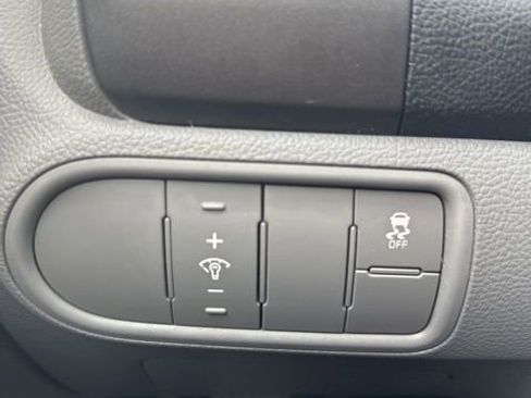 Used 2017 Kia Forte LX w/ LX Popular Package image 28