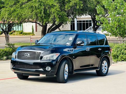 Used 2014 INFINITI QX80 4WD w/ Theater Package image 3