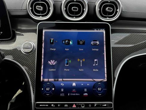 Used 2024 Mercedes-Benz C 63 AMG S image 41