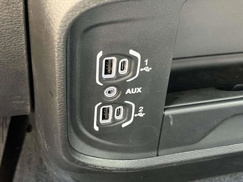 Used 2025 RAM 2500 Tradesman image 19