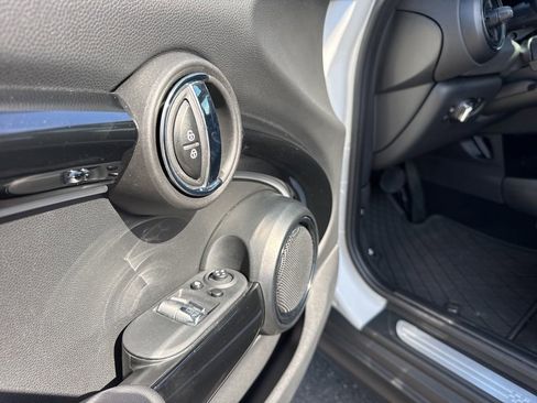 Used 2024 MINI Cooper S FWD image 10