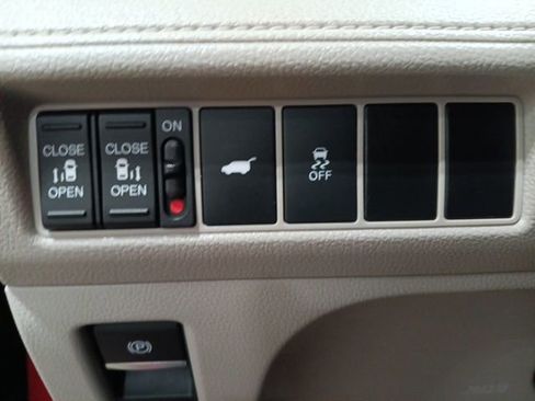 Used 2025 Honda Odyssey EX-L image 26