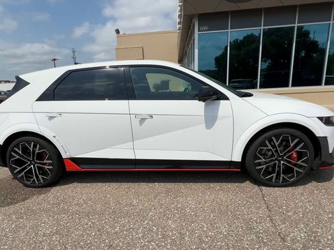 Used 2025 Hyundai Ioniq 5 N AWD/4WD image 9