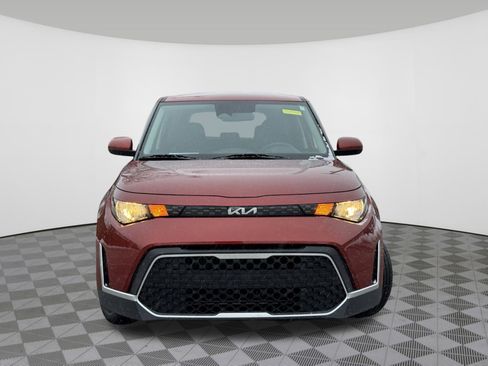 Used 2024 Kia Soul LX image 18