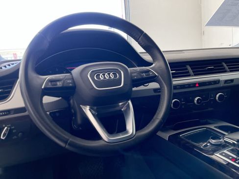 Used 2019 Audi Q7 2.0T Premium w/ Convenience Package AWD/4WD image 14