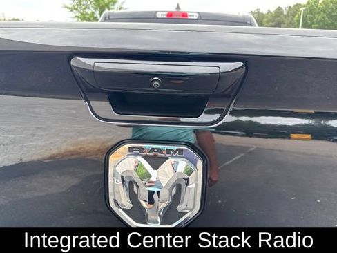 Used 2022 RAM 1500 Big Horn AWD/4WD image 10