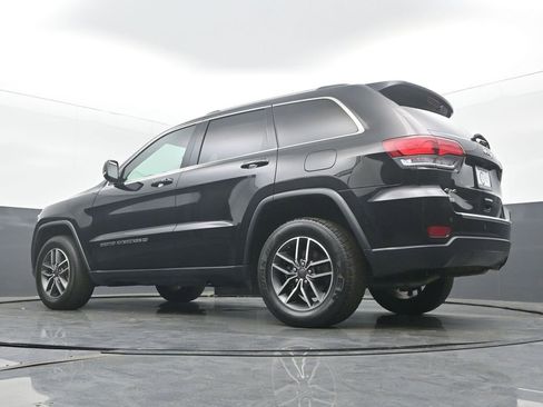 Used 2022 Jeep Grand Cherokee Limited image 19