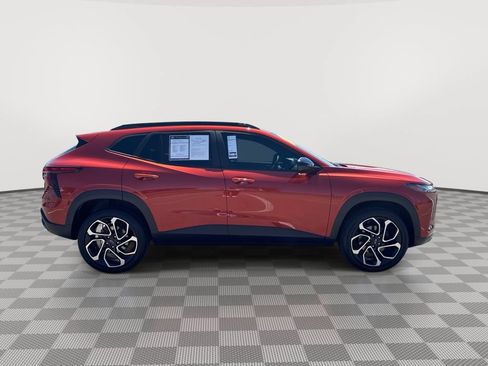 Certified 2024 Chevrolet Trax RS FWD image 13