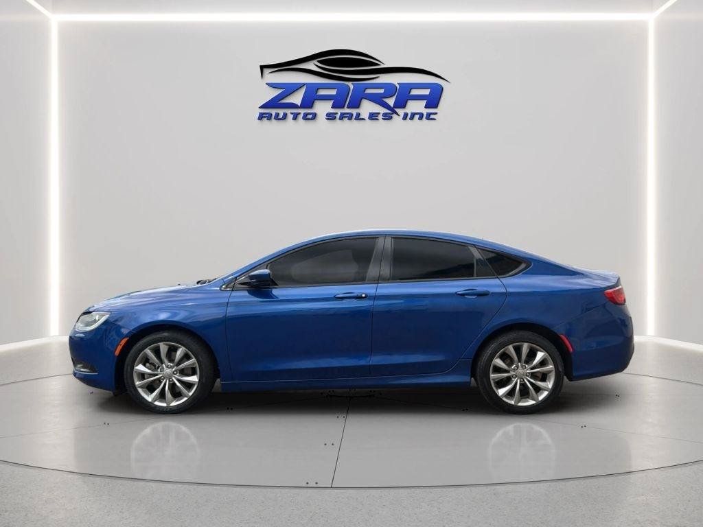 Used 2015 Chrysler 200 S w/ Comfort Group AWD/4WD image 4
