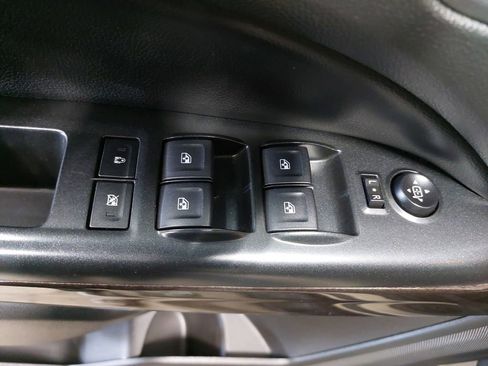 Used 2022 GMC Canyon Elevation image 27