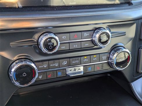 New 2025 Ford F150 Lariat w/ Equipment Group 501A Mid image 24