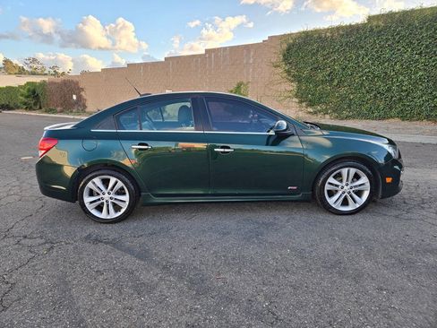 Used 2015 Chevrolet Cruze LTZ w/ Sun, Sound and Sport Package image 10