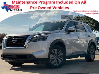Used 2025 Nissan Pathfinder SV FWD video 1