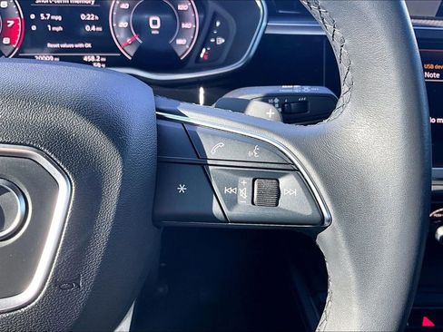 Used 2023 Audi Q3 2.0T Premium Plus image 26