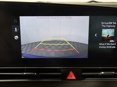 Used 2024 Hyundai Elantra SEL FWD image 42