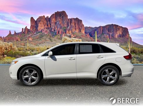 Used 2009 Toyota Venza AWD image 3