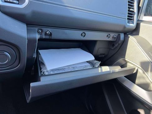 Certified 2024 Nissan Frontier SV w/ SV Convenience Package image 33