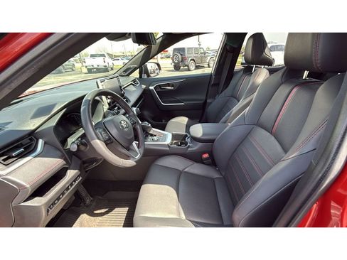 Certified 2022 Toyota RAV4 XSE w/ Premium Package AWD/4WD image 34