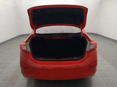 Used 2017 Chevrolet Cruze Premier image 29