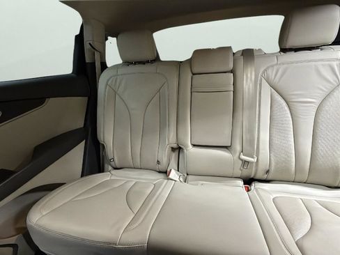 Used 2017 Lincoln MKX Select w/ Select Plus Package image 26