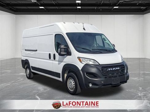 Used 2026 RAM ProMaster 2500 w/ Convenience Group FWD image 7