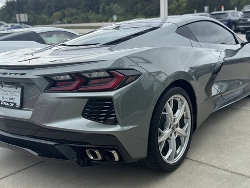 Used 2023 Chevrolet Corvette Stingray Preferred Cpe w/ 2LT image 3