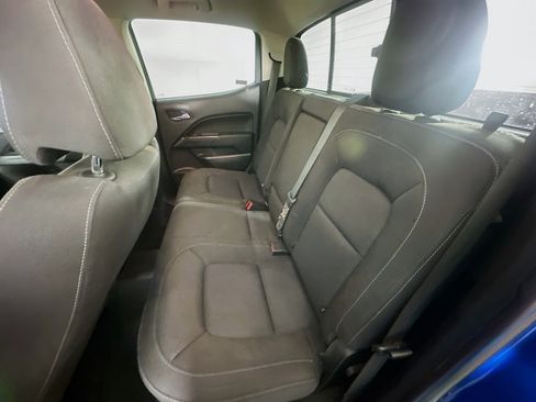 Used 2021 Chevrolet Colorado LT w/ Safety Package RWD image 25