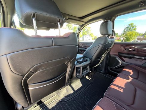 Used 2025 RAM 1500 Limited AWD/4WD image 31
