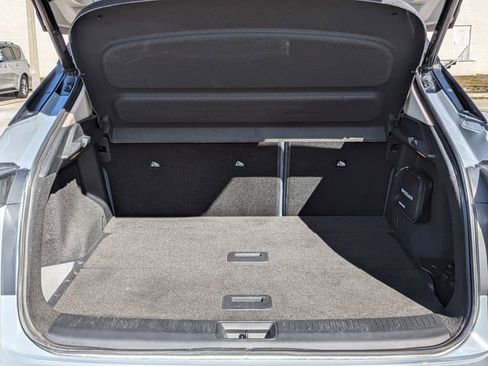 Used 2023 Nissan Ariya image 14