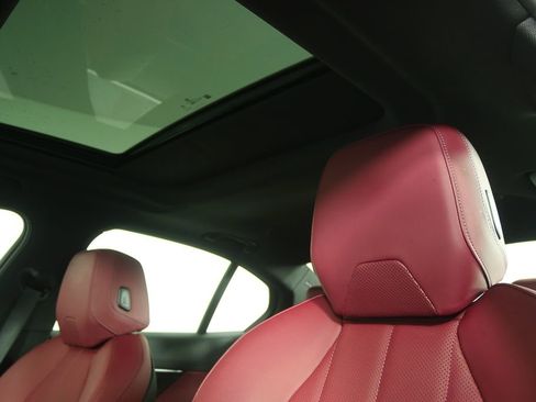 Certified 2025 BMW 530i image 11