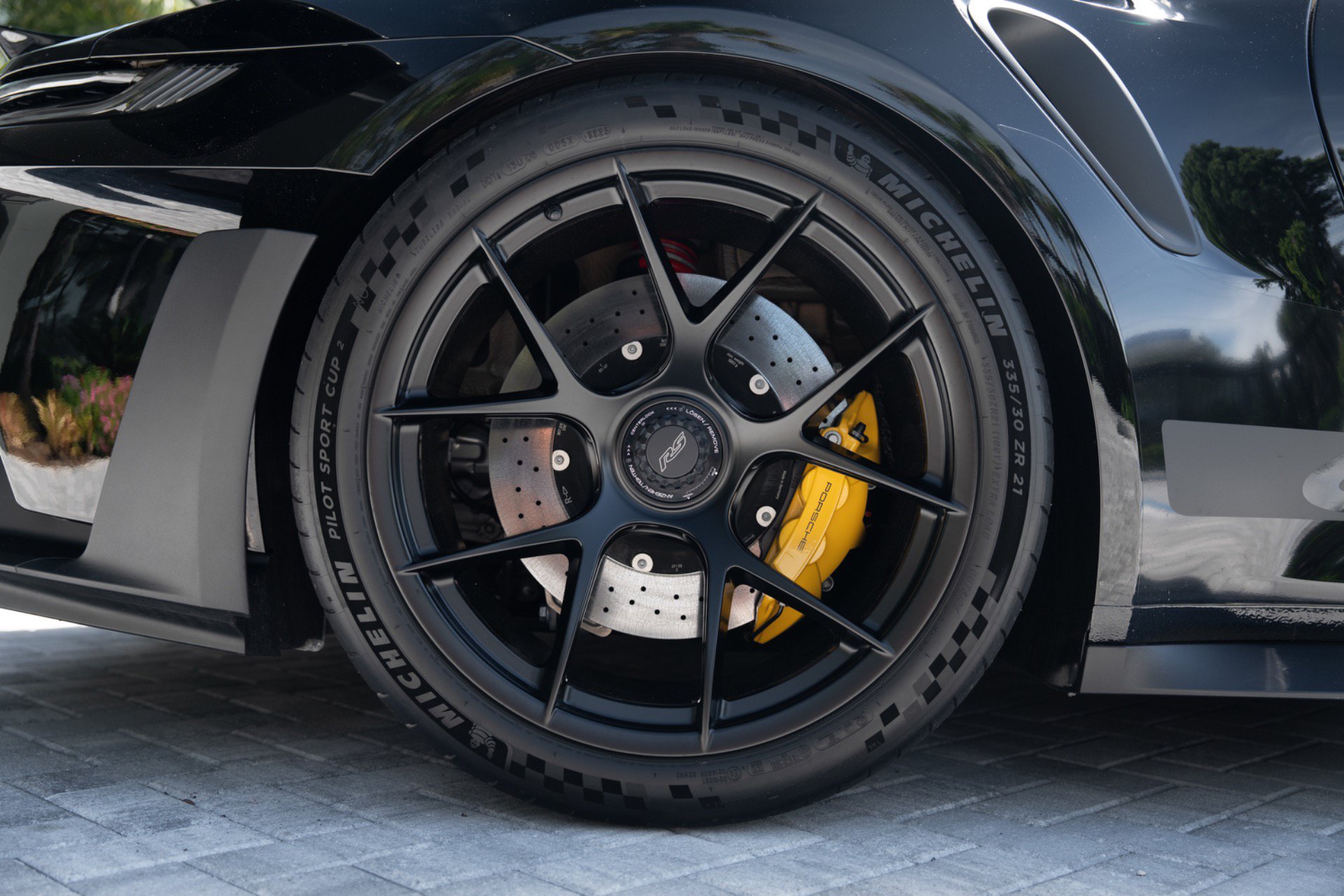 Used 2025 Porsche 911 GT3 RS RWD image 11