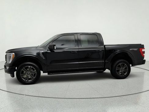 Used 2022 Ford F150 Lariat w/ Equipment Group 502A High AWD/4WD image 8