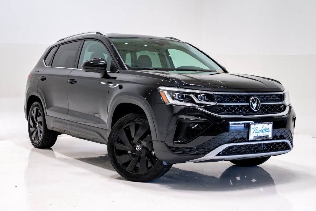 Used 2024 Volkswagen Taos SEL AWD/4WD image 8