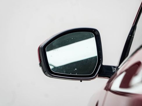 Used 2019 Jaguar E-PACE R-Dynamic S AWD/4WD image 14
