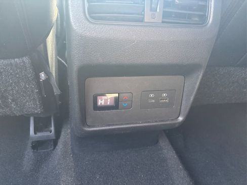 Used 2023 Nissan Rogue SL w/ SL Premium Package image 38