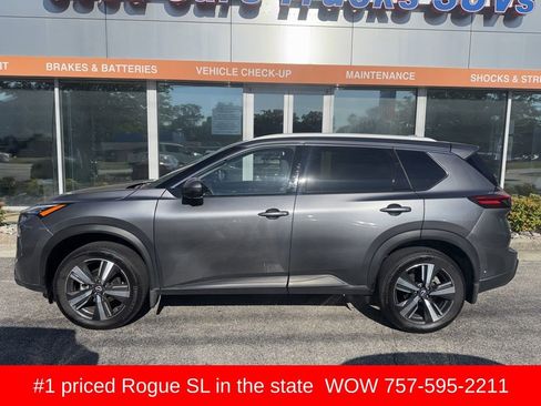Used 2025 Nissan Rogue SL w/ SL Premium Package AWD/4WD image 3
