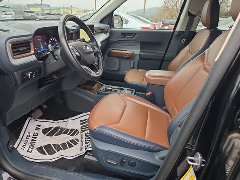 Used 2023 Ford Maverick Lariat w/ Equipment Group 500A Standard image 12