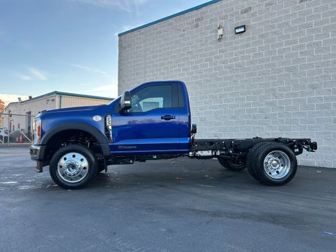 New 2026 Ford F550 4x4 Regular Cab Super Duty w/ XLT Value Package image 7