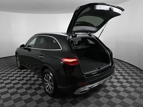 Certified 2024 Mercedes-Benz GLC 300 4MATIC image 29