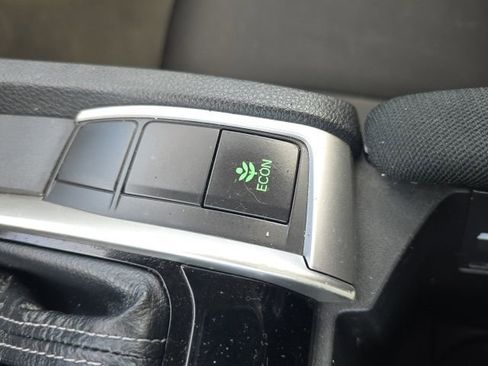 Used 2020 Honda Civic EX image 30