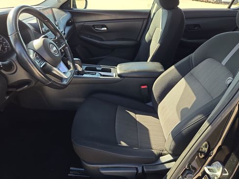 Used 2024 Nissan Sentra SV w/ All-Weather Package FWD image 15