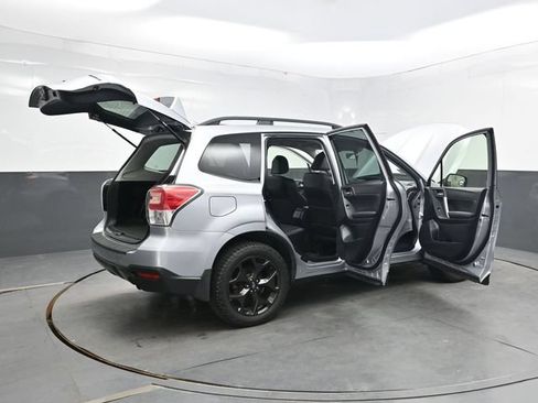 Used 2018 Subaru Forester 2.5i Premium AWD/4WD image 58