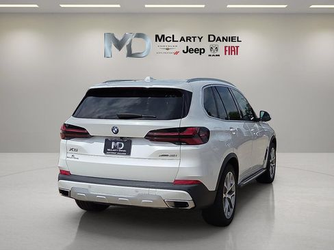 Used 2024 BMW X5 xDrive40i w/ Premium Package AWD/4WD image 5