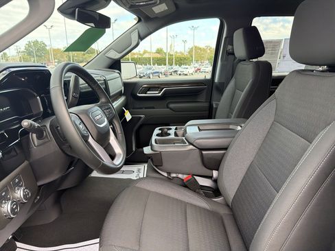 Certified 2023 GMC Sierra 1500 Elevation image 9
